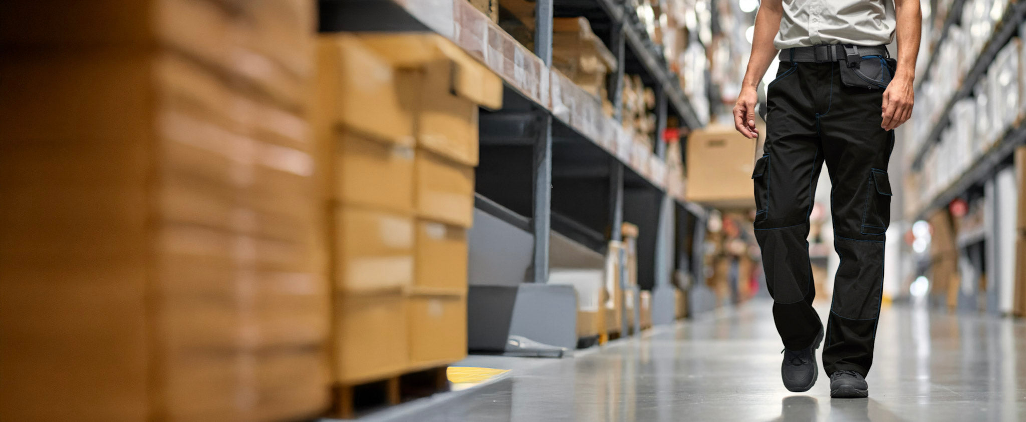 Pantalones de Trabajo Esenciales: Durabilidad y Confort