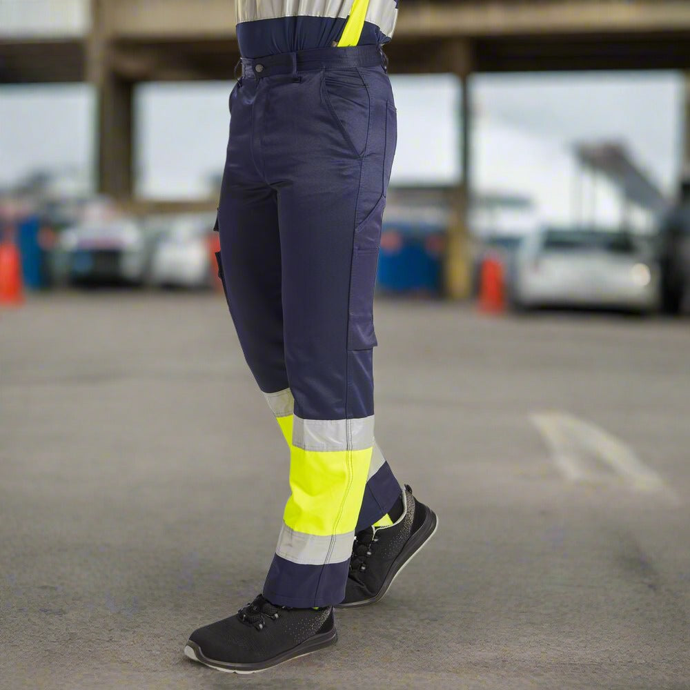 Pantalón de Trabajo Reforzado | Diseño Bicolor y Funcional | Acabado Texpel™ LO49
