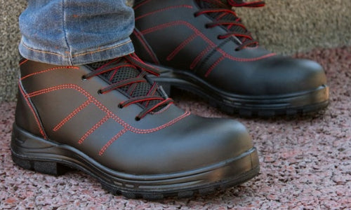 Zapato de seguridad tipo Borcegui